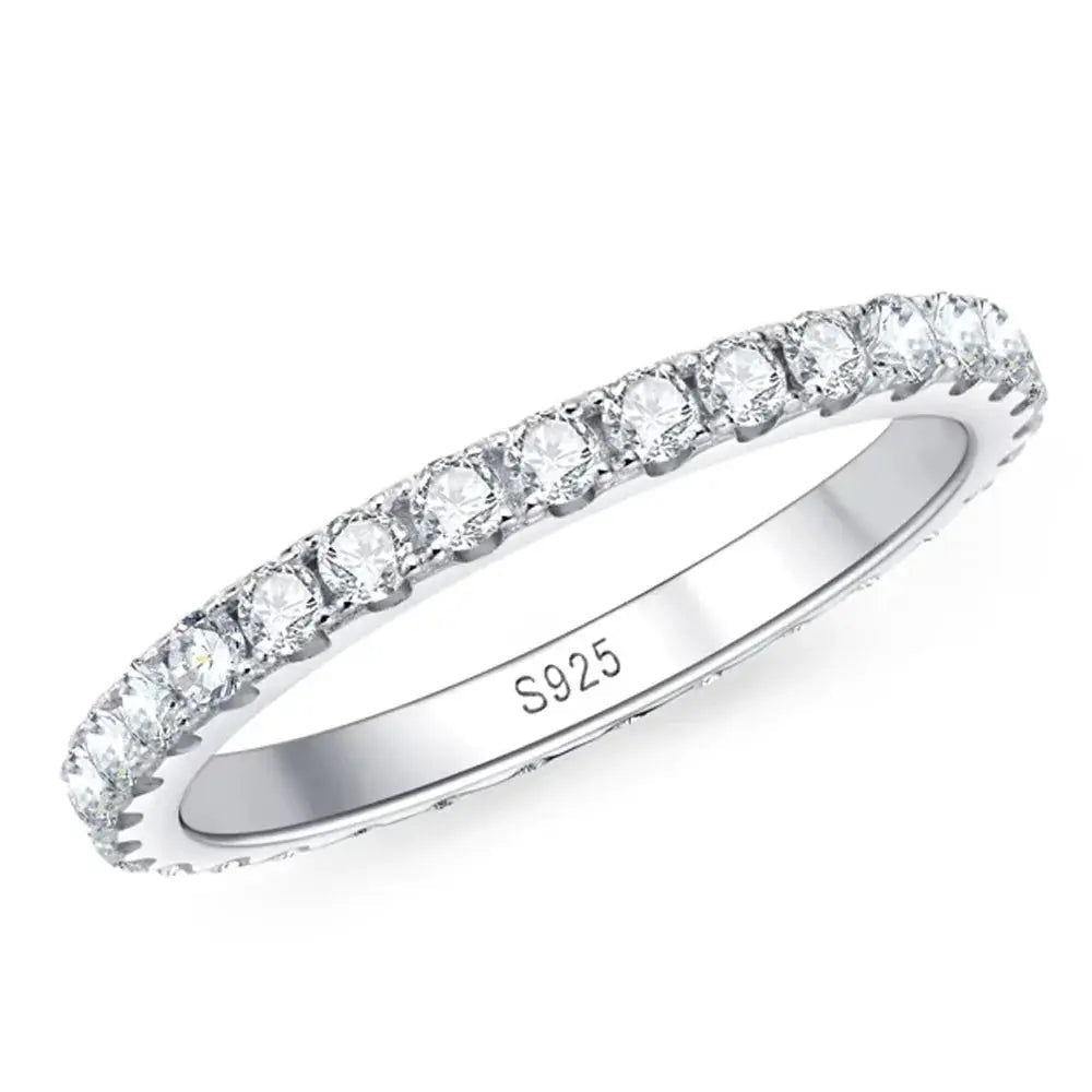 Sunvera Jolie – Eternal Shine Moissanite Ring | Timeless Elegance - Sunvera Jolie